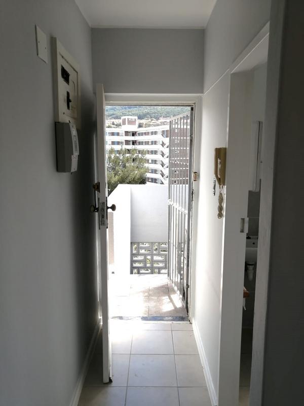 To Let 1 Bedroom Property for Rent in Rosebank Western Cape